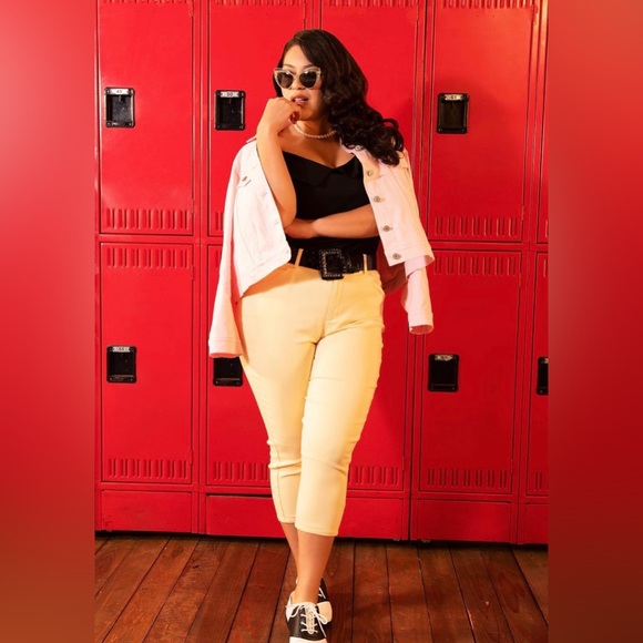 Unique Vintage x Grease Pink Ladies Cropped Denim Jacket, XS, NWT! - Picture 11 of 14